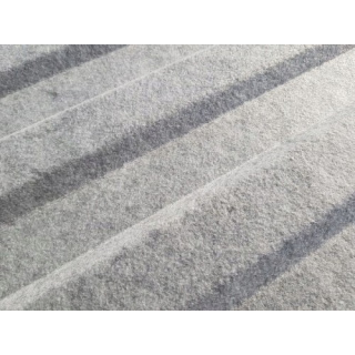 Selbstklebender Anti-Kondensationsfilz unter dem Blech 1x1,2m