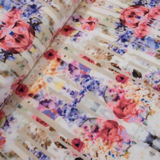 Stoff Barbie Marchiano rosa Farbtöne Blumenmuster 0,5m
