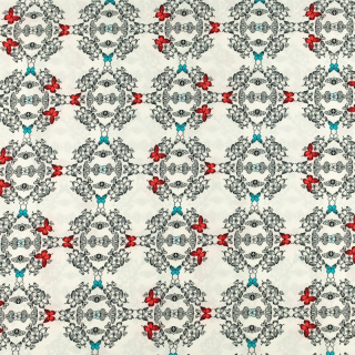 Stoff Silki blau-rot Schmetterlingsmuster 0,5m