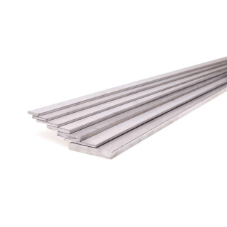 Flacher Edelstahlstab 45x15mm